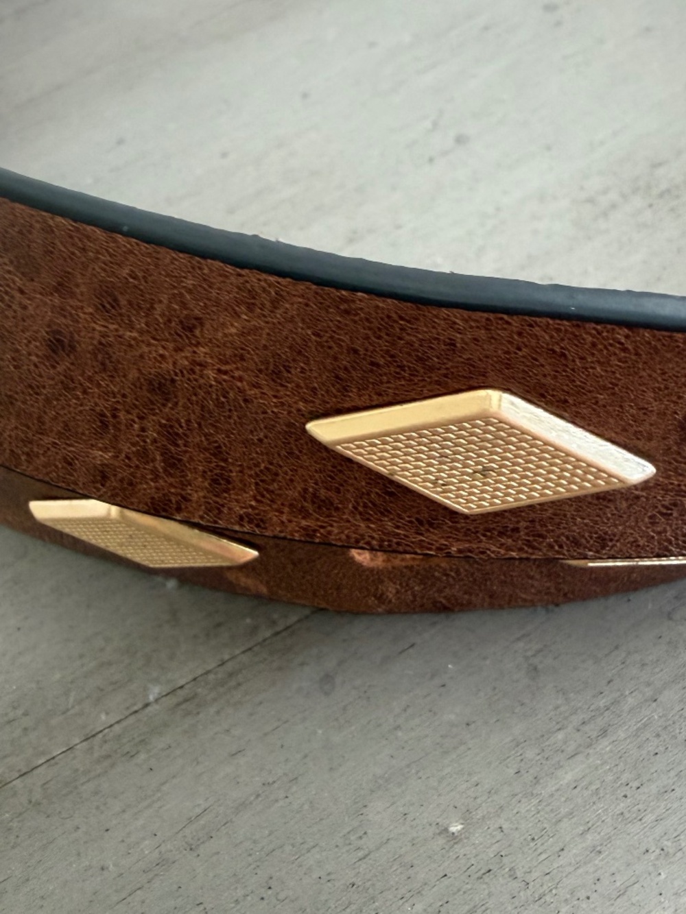 Rag and Bone Women's Brown Leather Belt with Gold Accents Size M
